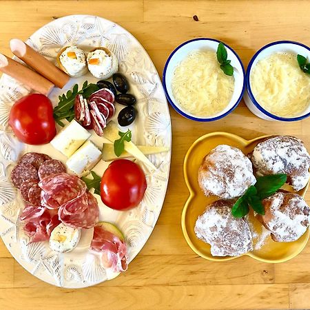 Villa Ronda 에포리수드 외부 사진