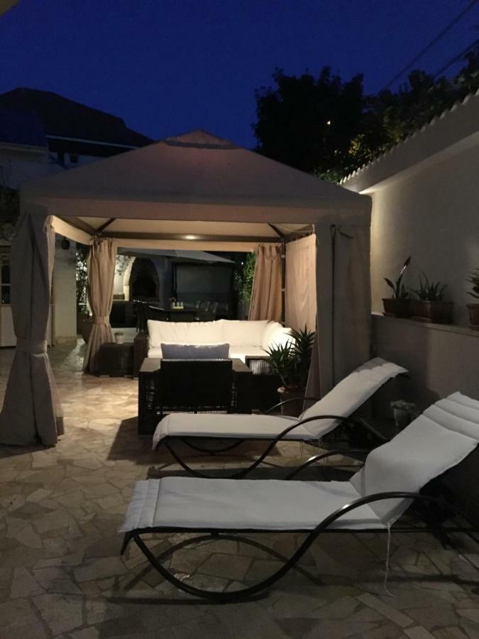 Villa Ronda 에포리수드 외부 사진