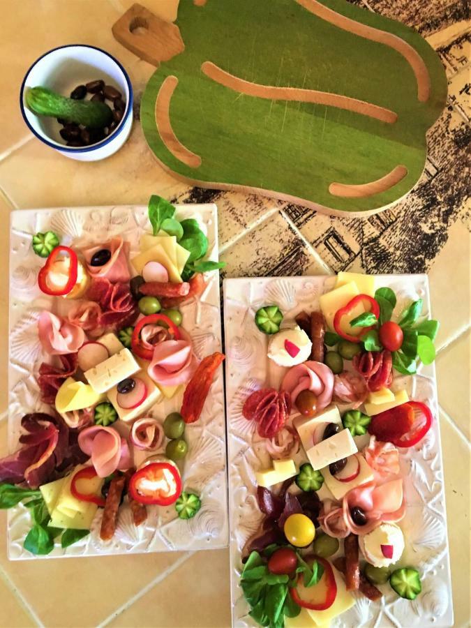 Villa Ronda 에포리수드 외부 사진